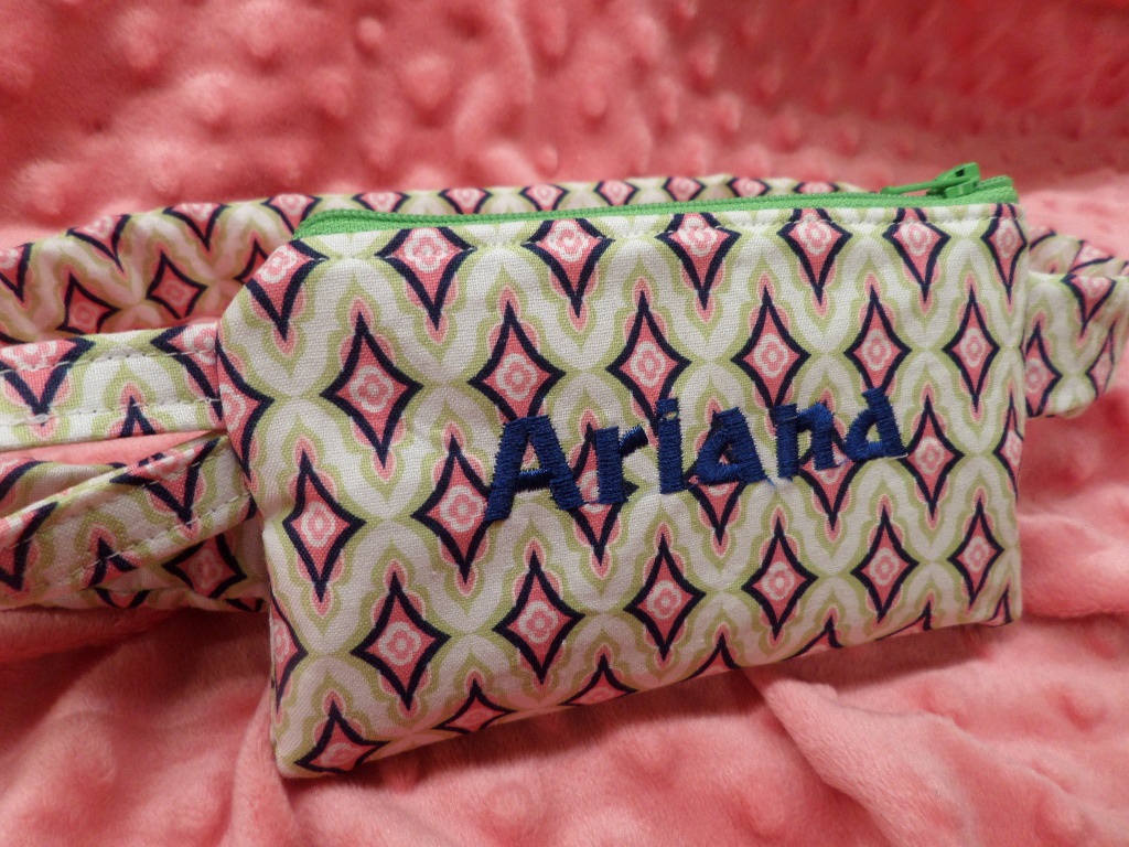 Monogrammed Insulin Pump Pouch Diamond Geo Pattern For Girls Monogrammed Insulin Pump Pouch Diamond Geo Pattern For Girls