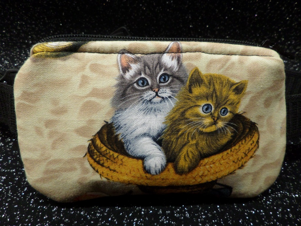 Cats on Beach Insulin pump pouch Cats on Beach Insulin pump pouch