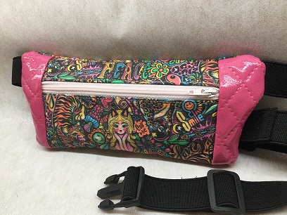 Insulin Pump Pouch Graffiti Hot Pink Insulin Pump Pouch Graffiti Hot Pink