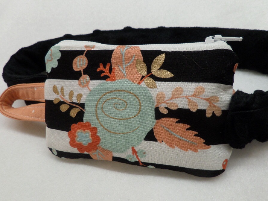 Girls Insulin Pump Pouch Striped Floral Peach Mint Gold Metallic Girls Insulin Pump Pouch Striped Floral Peach Mint Gold Metallic