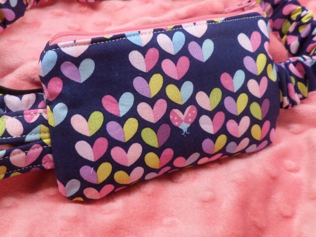 Hearts on Navy Blue Insulin Pump Pouch Hearts on Navy Blue Insulin Pump Pouch