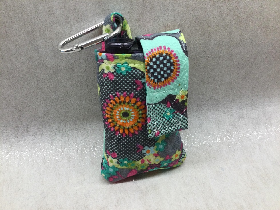 Mint Black Pink Floral Vertical Insulin Pump Pouch Mint Black Pink Floral Vertical Insulin Pump Pouch