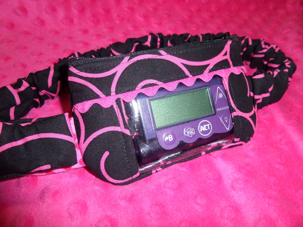Raspberry Swirl Insulin Pump Pouch Case with Window Raspberry Swirl Insulin Pump Pouch Case with Window