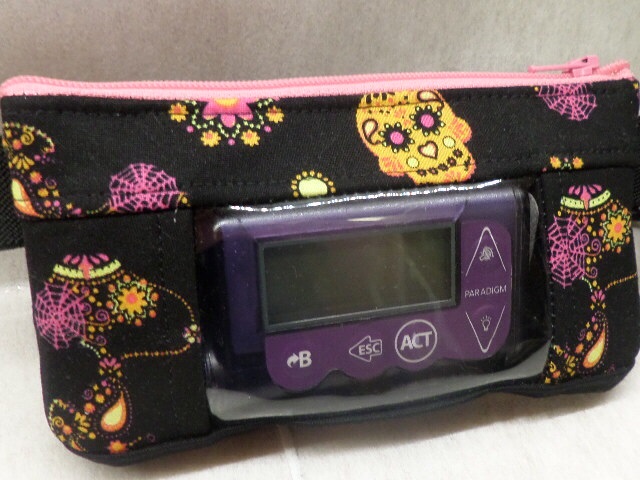 dog skull Insulin Pump Pouch For Girls dog skull Insulin Pump Pouch For Girls