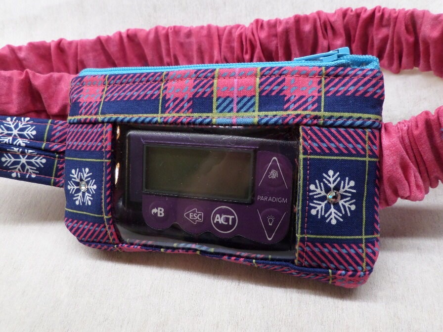 Winter Plaid w/Swarovski Insulin Pump Pouch for Girls Winter Plaid w/Swarovski Insulin Pump Pouch for Girls